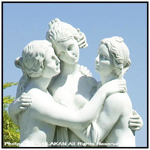 イタリア製 三人のヴィーナス像花台 彫像 ロマンチックな女神像 高さ51.5cm 楽天市場】ビーナス像（花・ガーデン・DIY）の通販
