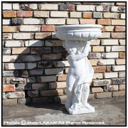 洋風ガーデンにピッタリのイタリア石造の子供像、エンゼル像、天使像