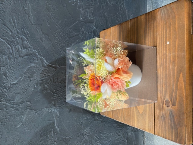 プリザーブドフラワーアレンジメント《黄色・オレンジ》