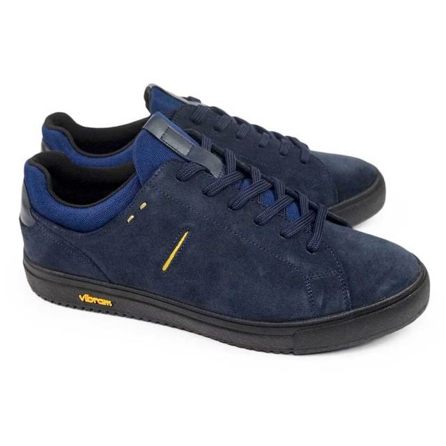 ウィンターセール】ビークラシック byマドラス メンズ レザー