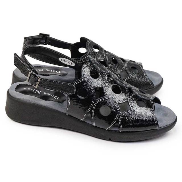 ウィンターセール】ドナミス サンダル レディース 6219 パンチング