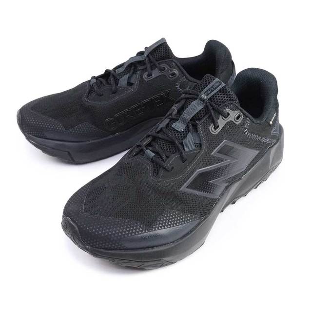 【夏物ラストSALE！】ニューバランス メンズ 防水スニーカー MTNTRG B6 4E GTX 黒 トレイルラン 幅広 普段履き new balance