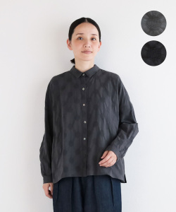 nofl ドットジャガードちび襟ブラウス