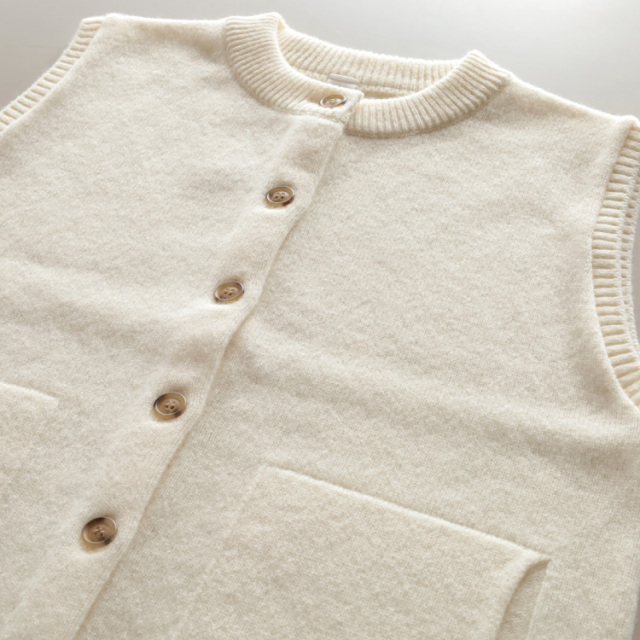 nofl】ウールニット前あきクルーネックポケット付きベスト 644003870