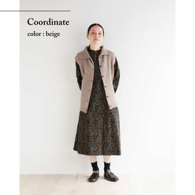 美品✨ネストローブ　ウールモッサージャケット　ウール　ブラック　日本製 今年のとっておきのアウターはふんわりとした素材感が温かなウール