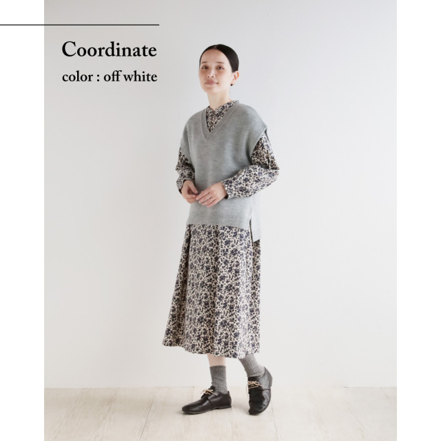 nofl】コーデュロイ糸目小花柄ワンピース 644211410 | ナチュラル服