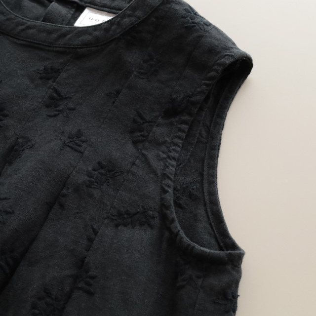 nofl】リネンオリーブ刺繍ノースリーブタックワンピース 644211860