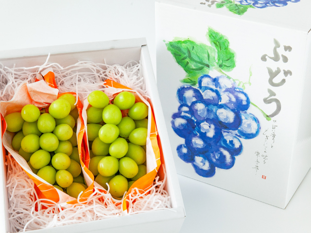 長野イズミ　シャインマスカット