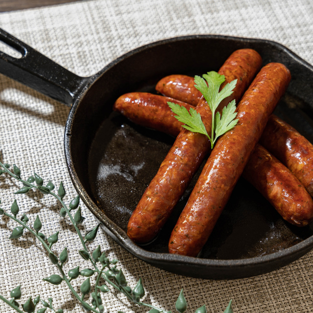 長門牧場 短角牛のソーセージ（粗挽き）200g【冷凍】