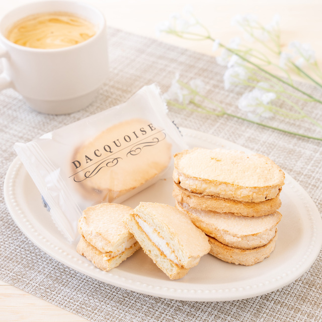 長門牧場ソフトクリームダックワーズ 8個入り