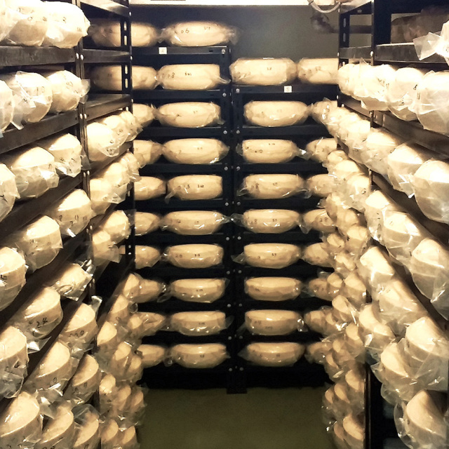 ブラックペッパーゴーダチーズ80g