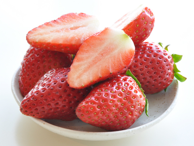 毬姫様 まりひめプレミアム 完熟いちご | 和歌山の農家産直通販・販売-和味 