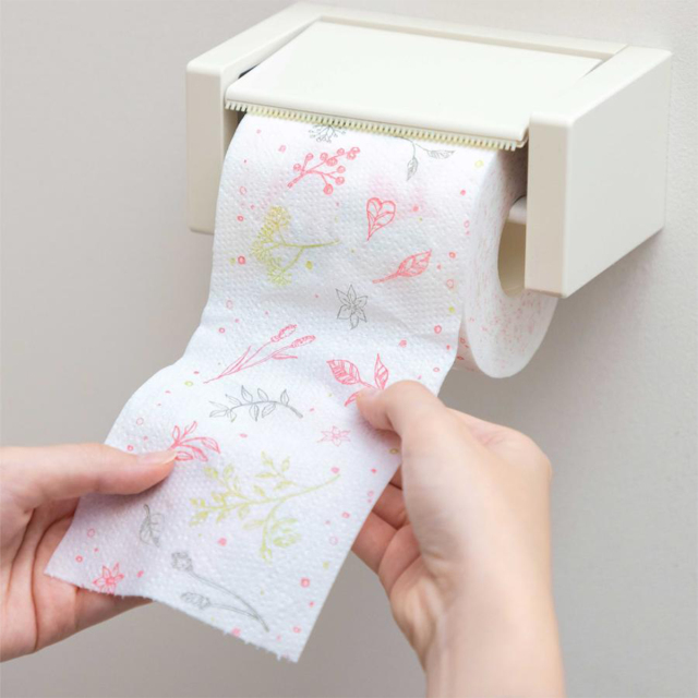 送料無料 トイレットペーパー 丸富製紙 Hanataba ボタニカルシャワー