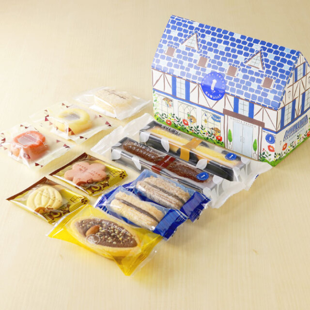 オンラインショップ限定 青い屋根の家
