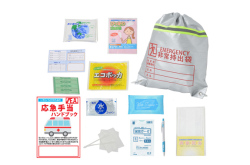 【名入れ無料！】【版代無料！】【送料無料！】販促用粗品   HS-1500PP 帰宅支援13点セット（応急編）  48個からのご提供