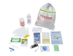 【名入れ無料！】【版代無料！】【送料無料！】販促用粗品   HS-3700K 避難防災15点セット  14個からのご提供
