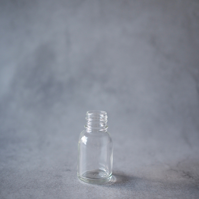 LT-15ml　透明　仕切【192本入】
