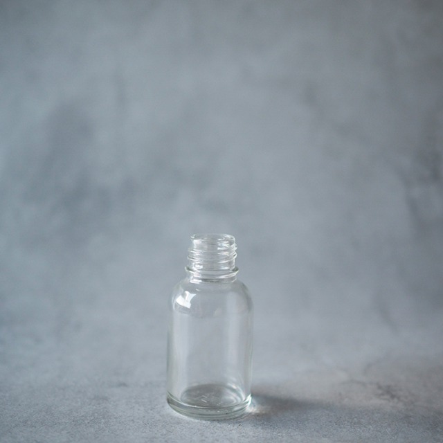 LT-25ml　透明　仕切【180本入】