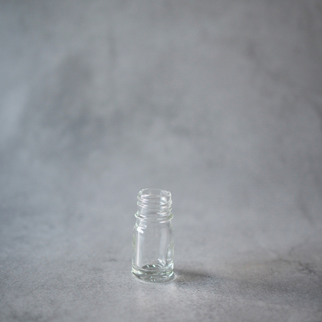 LT-5ml　透明　仕切【405本入】