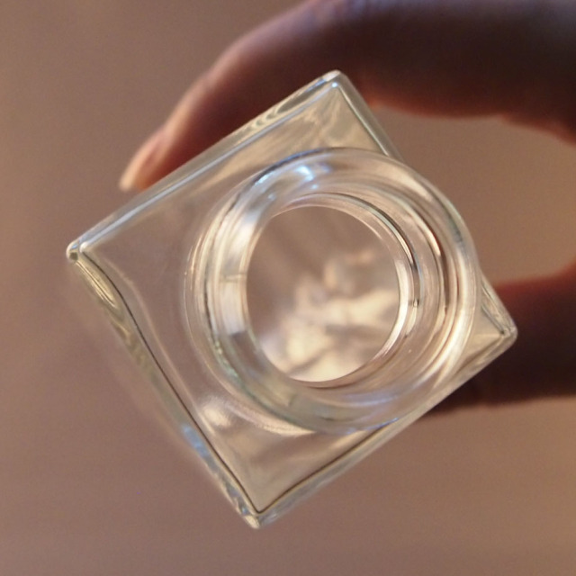 スリム四角-150A（SSE-150A）【54本入】ネジ ガラス瓶の通販サイト