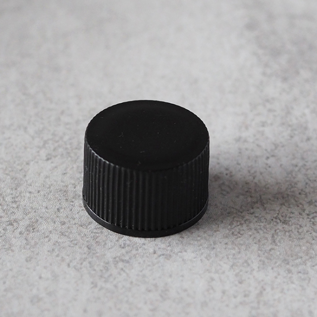 LT用　黒樹脂キャップ