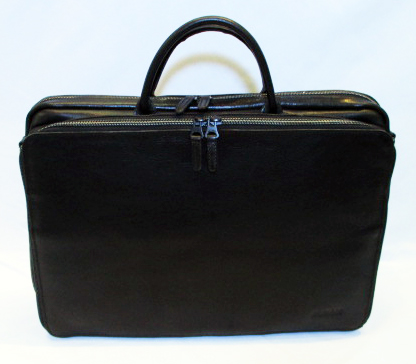 ムスタッシュ牛革ビジネスバッグ