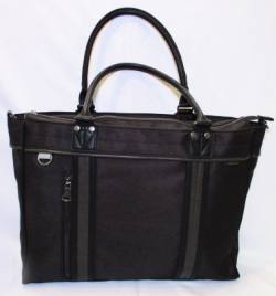 ムスタッシュビジネストートバッグ