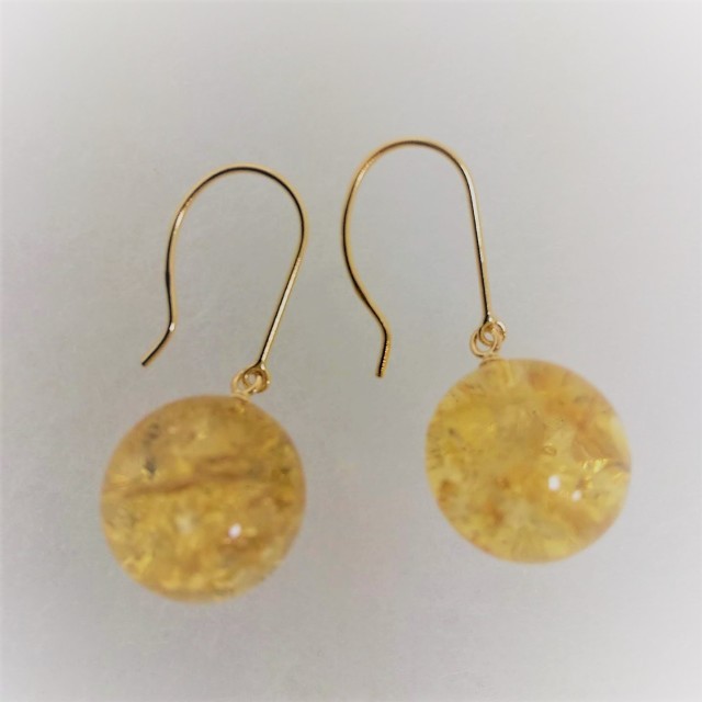 K18リトアニア琥珀・つりばり型