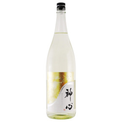 神心 純米吟醸 無濾過生原酒 KASUMI～香澄～　岡山県嘉美心酒造 1800ml