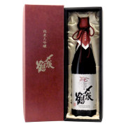 〆張鶴 宮尾酒造