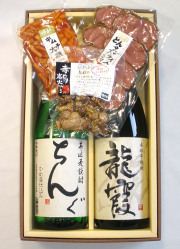 【ギフト最適品】本格焼酎一升瓶2本＆こだわりのおつまみセット　（T-1009）