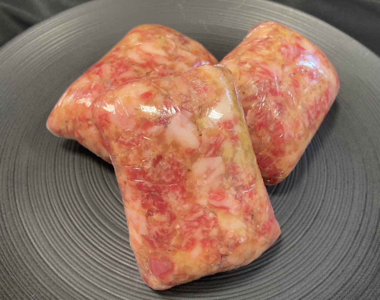 九州産　黒毛和牛手切りハンバーグ【1ｐ3個入】（１個約200ｇ）-【ご自宅用】