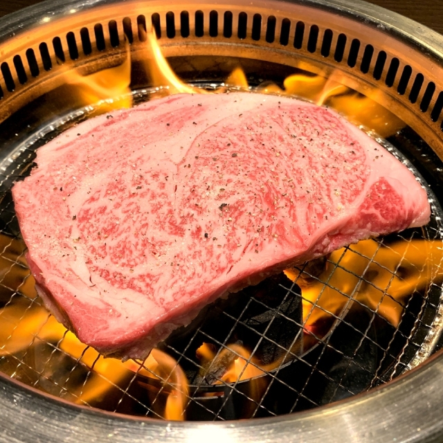 １ポンド　サーロステーキ　メイン