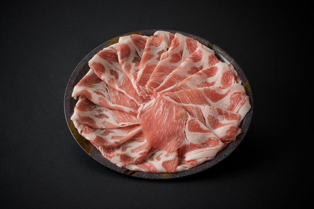 九州産　とびうめ豚　カタロース しゃぶ用　【1P / 300ｇ】‐【ご自宅用】