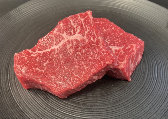 九州産黒毛和牛 モモ ステーキ＜並＞　【1枚 / 約150g×2枚】‐【ご自宅用】