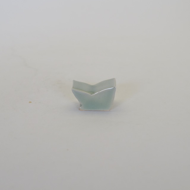 中里花子　緑青磁　箸置き