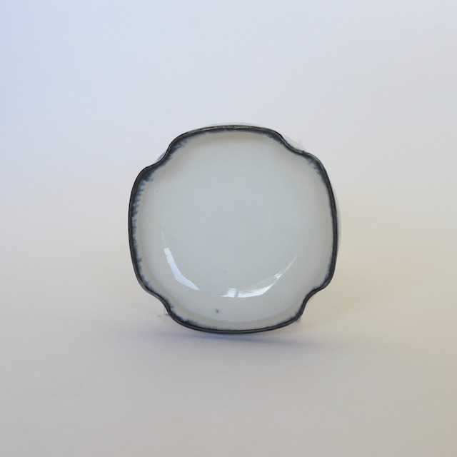 中里花子　ブルー皮鯨小皿　