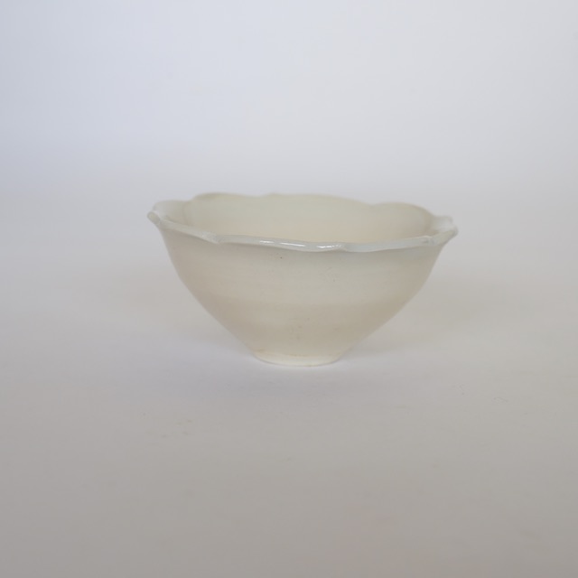 中里花子　チャクラ小鉢　ホワイト　口径8cm