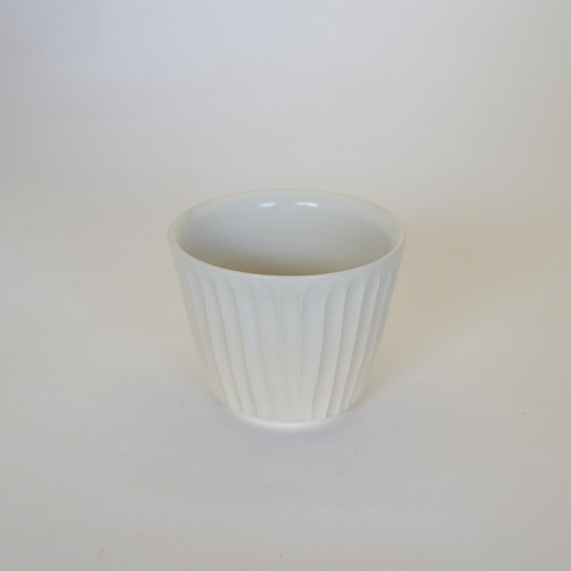 中里花子　ホワイトしのぎフリーカップ　