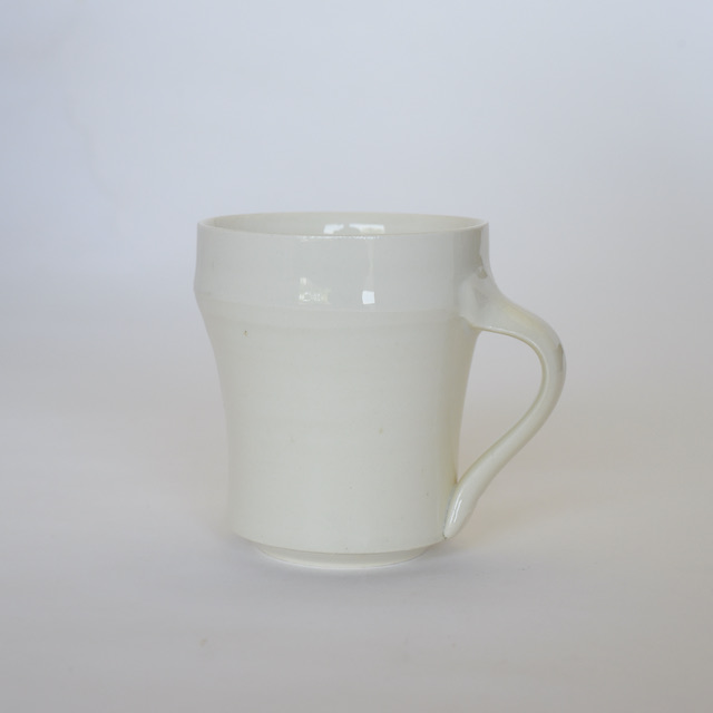 中里花子　ホワイト　マグ　【コーヒーカップ】