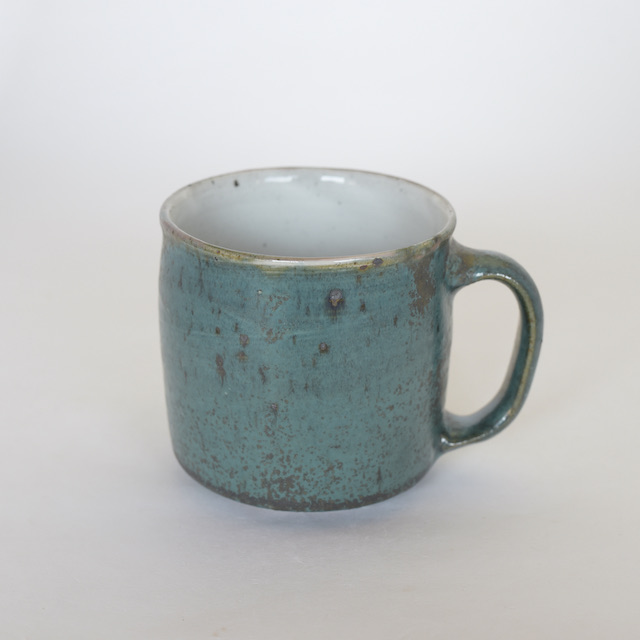 中里花子　in-outマグ