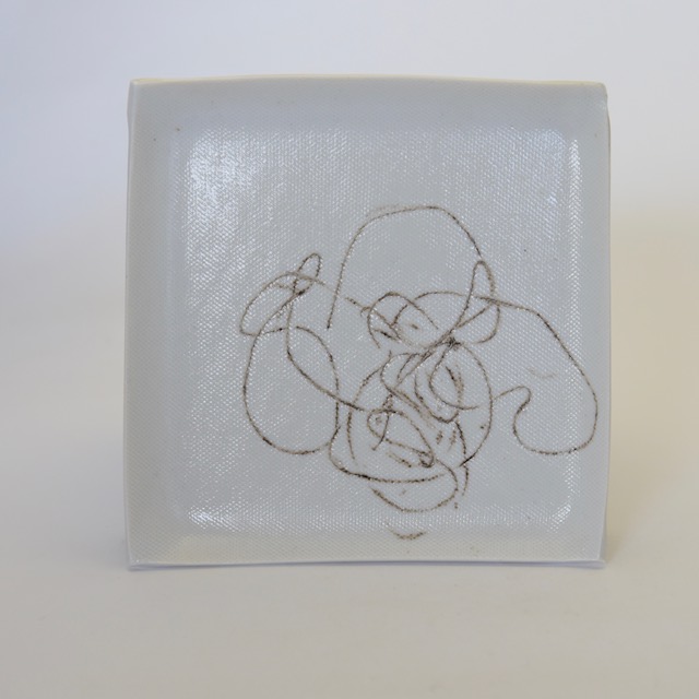 中里花子　白磁String Plate （D)