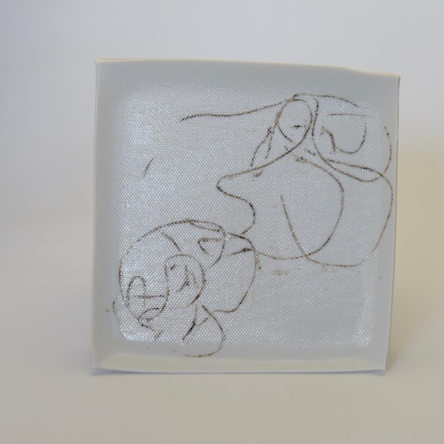 中里花子　白磁String Plate （E)