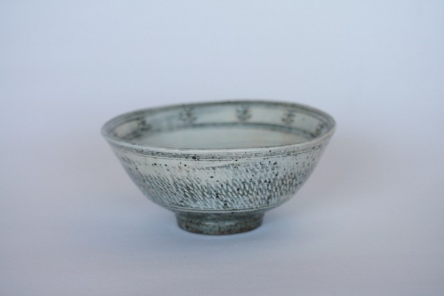 井銅心平　三島飯碗　（中）