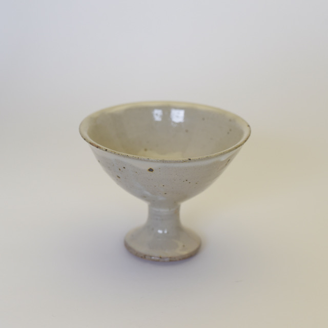 中里花子　ポツポツ粉引高脚小鉢