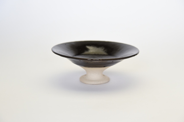 野口悦士　黒釉ステム皿