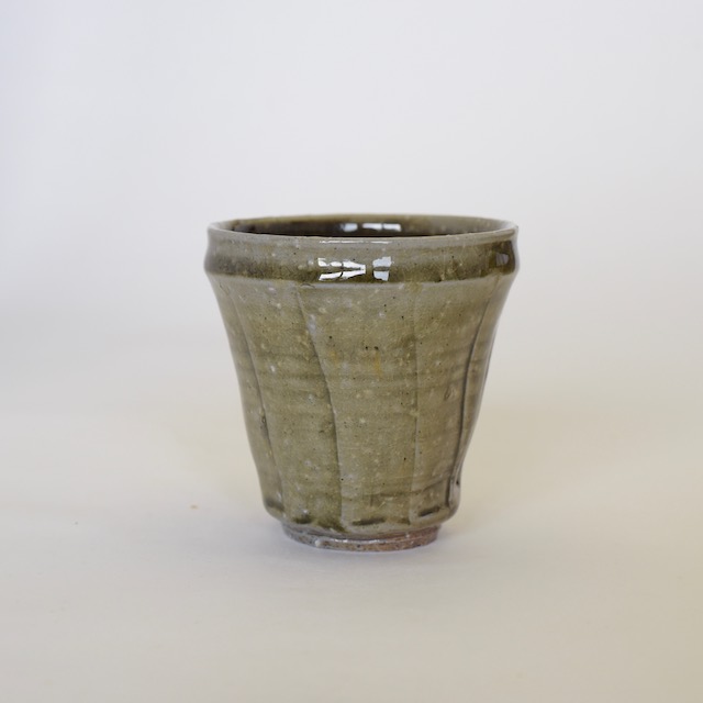 中里隆　ユタ　灰釉そぎめ湯呑み