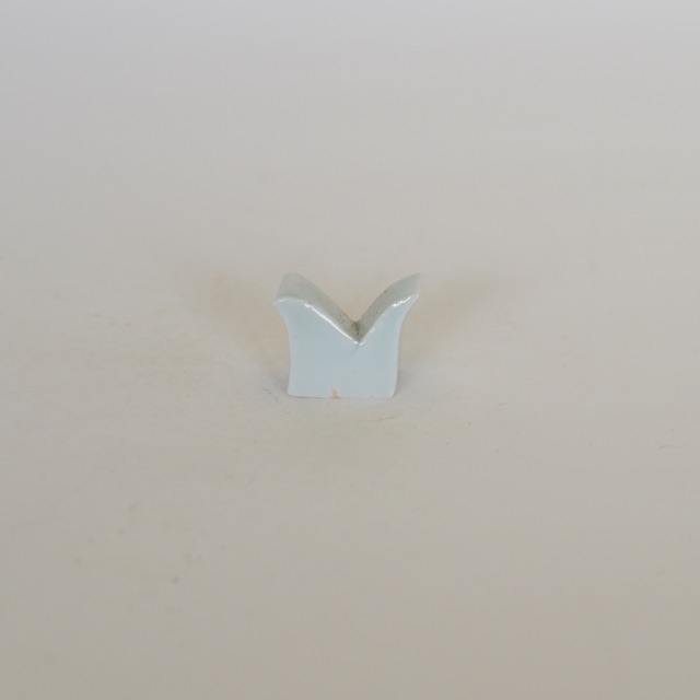 中里隆　青白磁箸置 （1客）