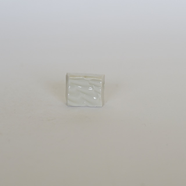 中里隆　白磁波文箸置 （1客）