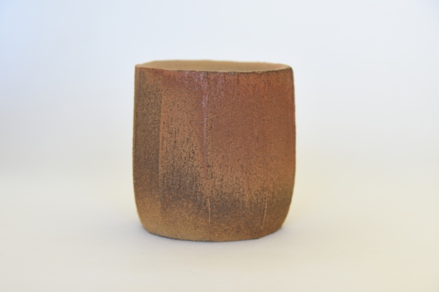 中里隆　スケルツコー　焼しめ面取花入れ